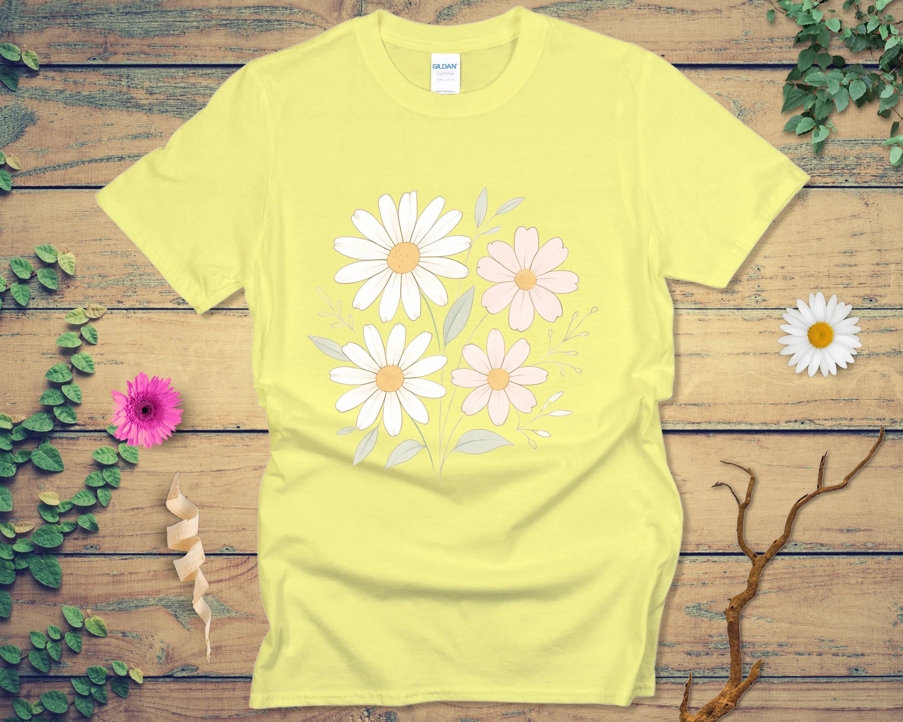 Sweet Daisy Bouquet Tee - LOST HUES